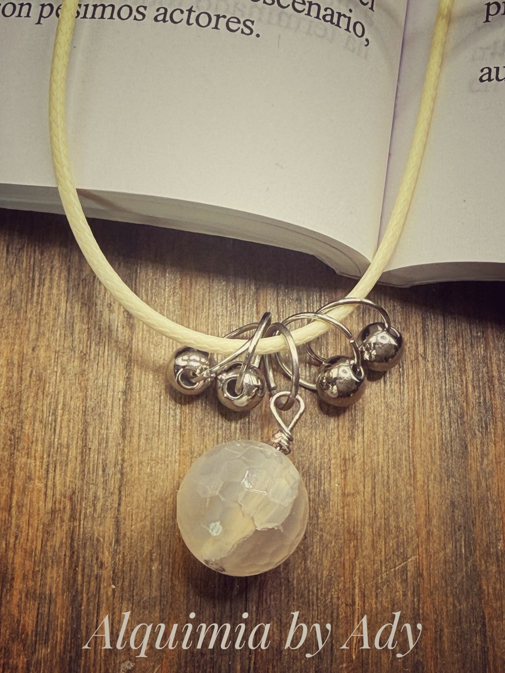 Alquimia Cream Cord Necklace with Frosted White Agate Pendant and Silver Accents